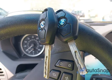 2004 BMW 645Ci z USA, uszkodzony, nr VIN WBAEK73484B260113